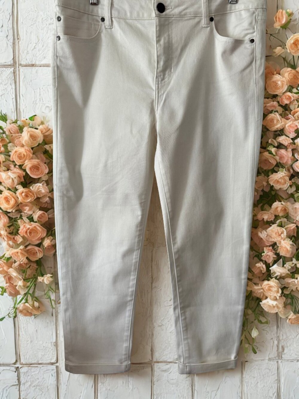 Liverpool White Crop Jean